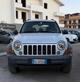 Jeep Cherokee 2.8 CRD DPF Sport