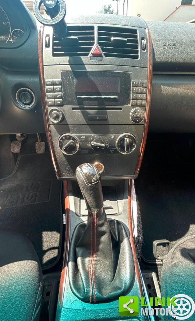 MERCEDES-BENZ A 180 CDI Classic