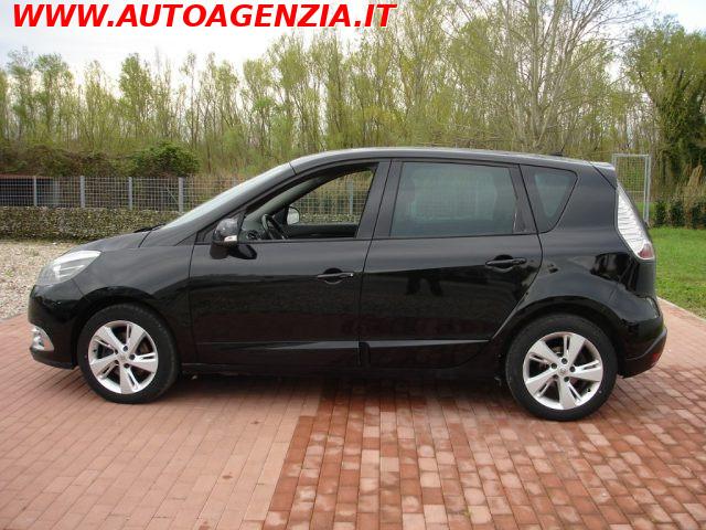 RENAULT Scenic Scénic XMod 1.5 dCi 110CV DE LUXE