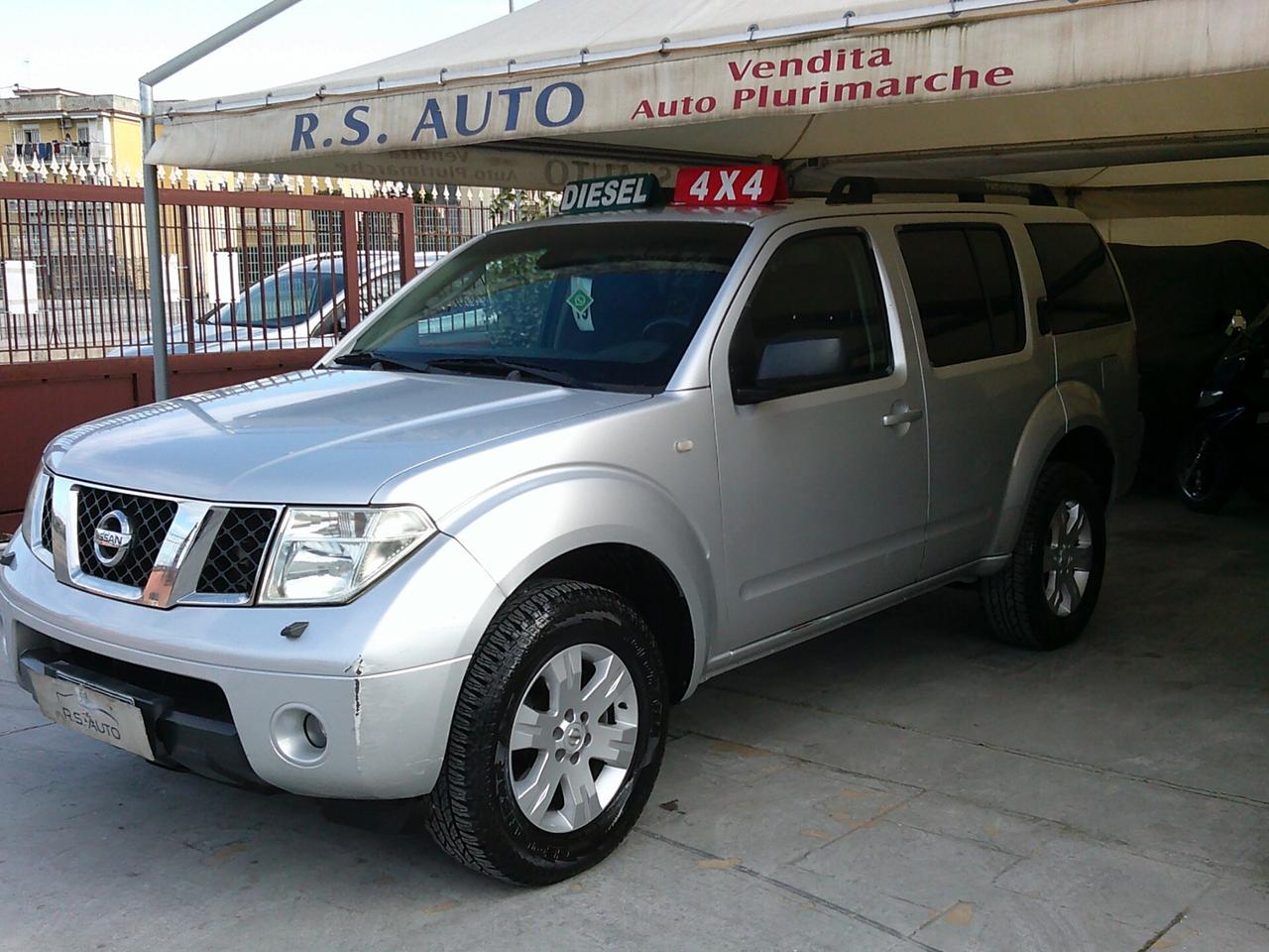 Nissan Pathfinder 2.5 dCi automatica 7 posti full 07