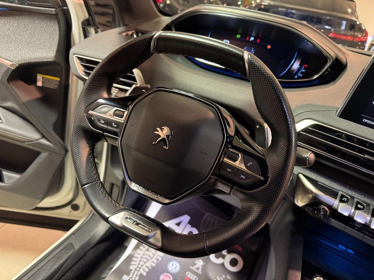 PEUGEOT 3008 BlueHDi 130 GT Line 2021 Bianco perla