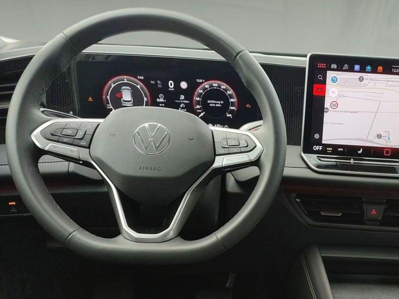 Volkswagen Tiguan Tiguan 2.0 TDI 150 CV DSG Life Gancio camera Led Cockpit