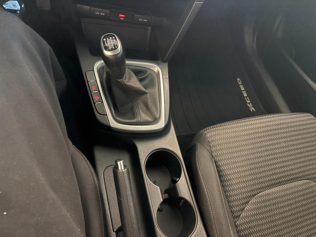 Kia Xceed 1.0 t-gdi Business Gpl 117cv