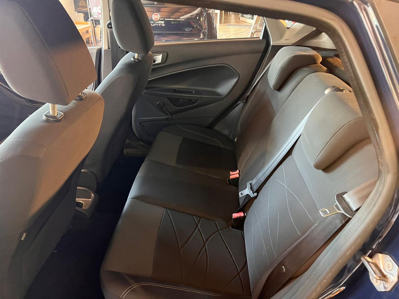 Ford Fiesta 1.5 TDCi 75CV 5 porte