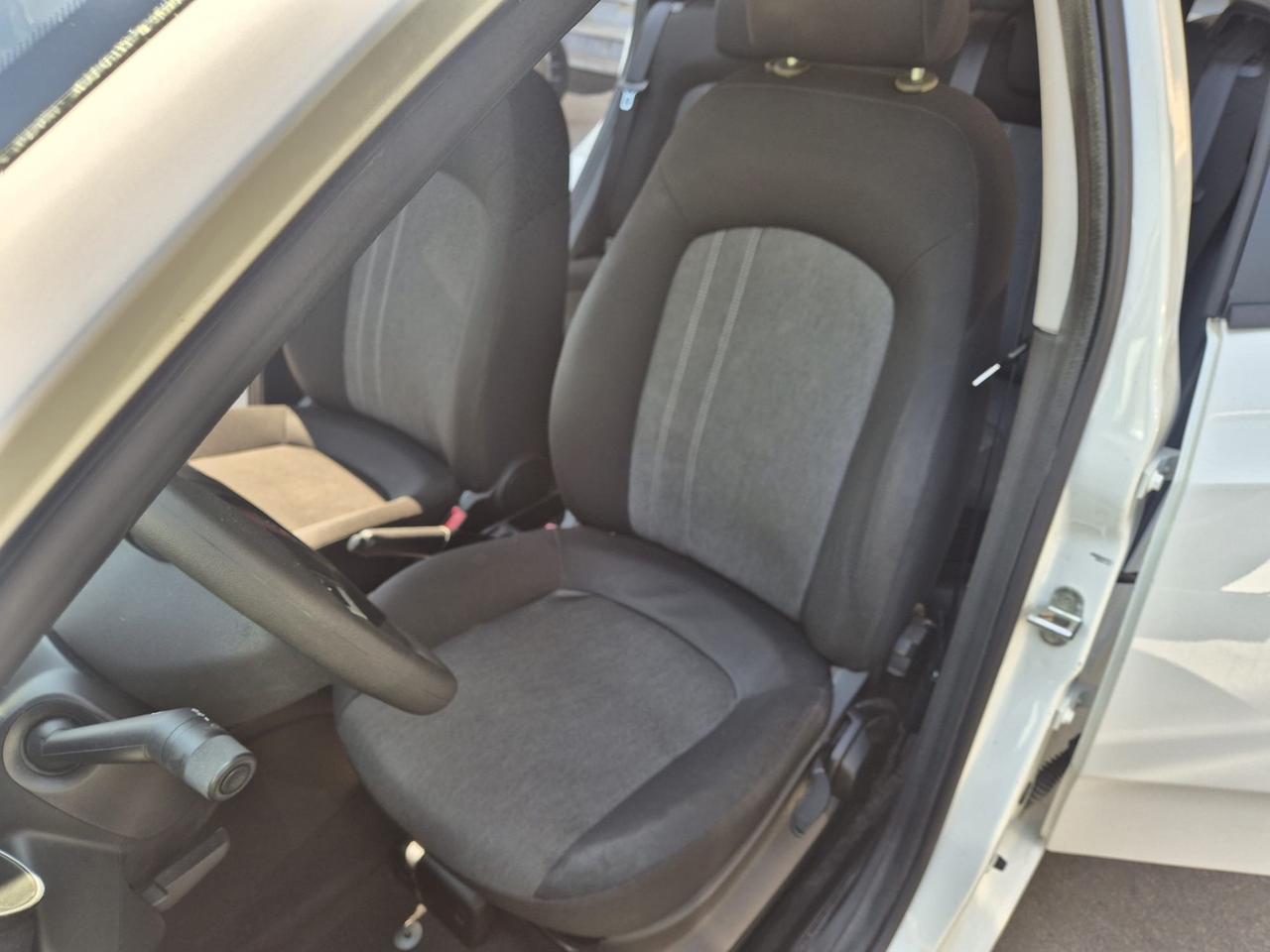 Fiat Punto 1.3 MJT II 75 CV 5 porte Street 2014
