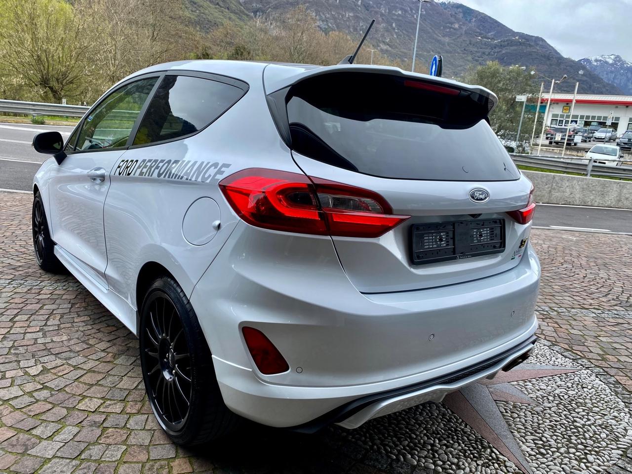 Ford Fiesta 1.5 Ecoboost 200 CV 5 porte ST Performance Pack