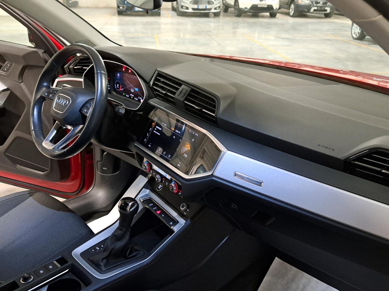 Audi Q3 35 1500 TFSI mhev 150CV Business S tronic