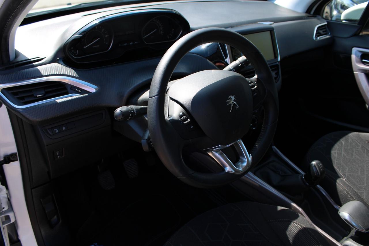 Peugeot 2008 1.2 PureTech 82 Allure