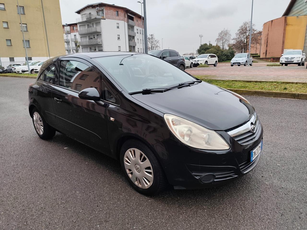Opel Corsa 1.2 Benz euro 4 Sport neopatentati