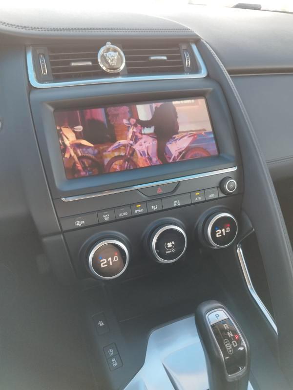 Jaguar E-Pace 2.0d i4 SE awd 150cv gancio traino