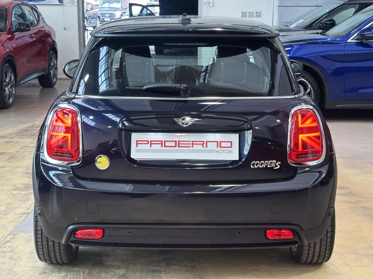 Mini Cooper SE Classic Full Electric Auto - Navi - Pack Luci - Carplay