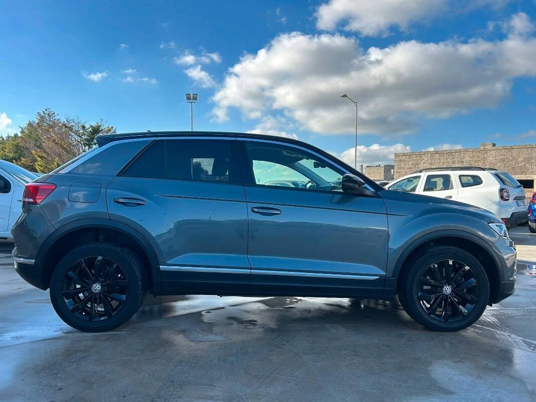 Volkswagen T-Roc 1.0 tsi Advanced