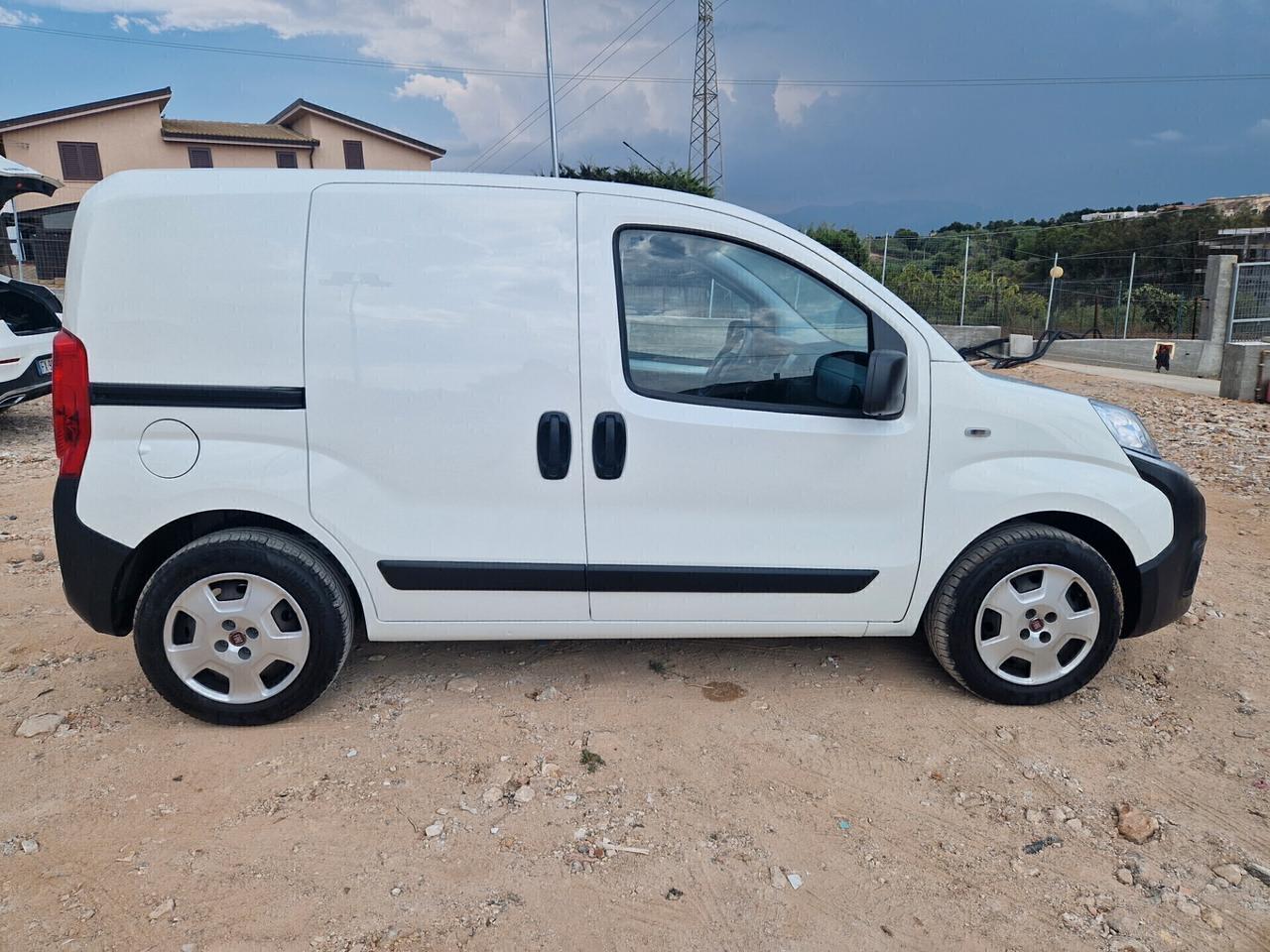 Fiat Fiorino 1.3 MJT 95CV Cargo SX