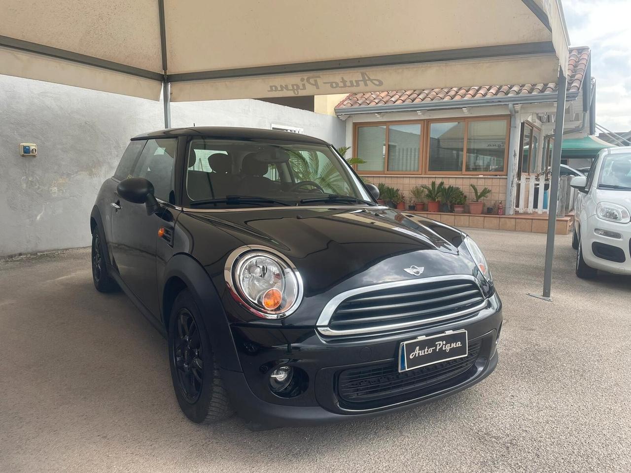 Mini 1.6 16V One (55kW)