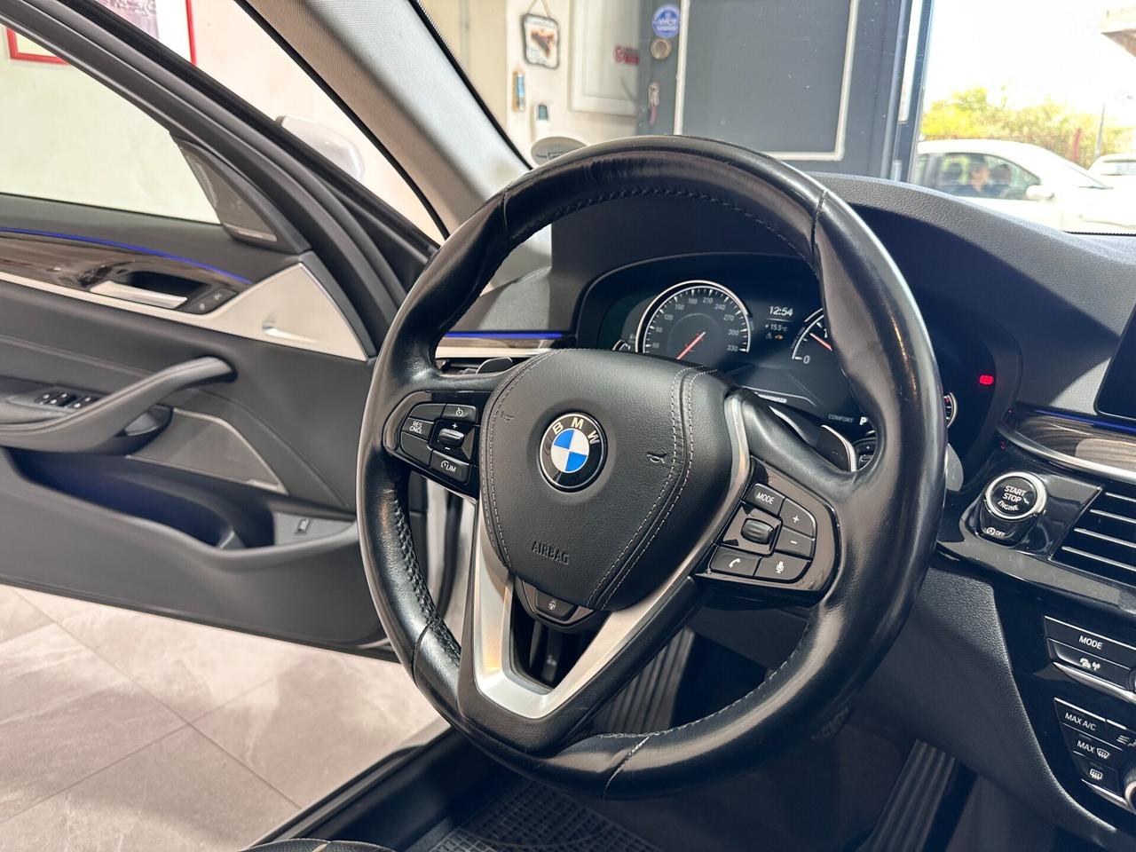 Bmw 530 530d xDrive Luxury - BERLINA - UNICO PROP.