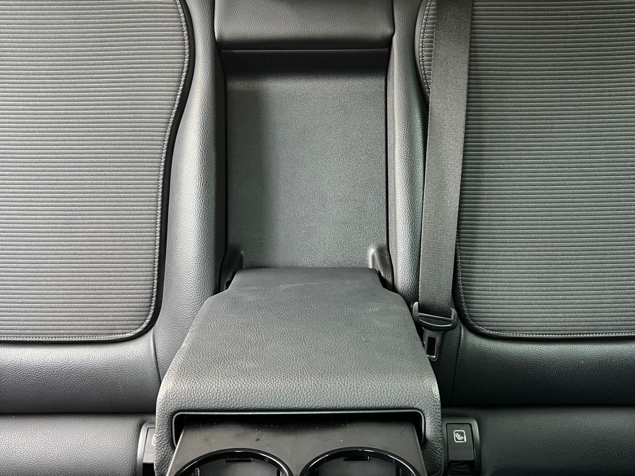 Mercedes-Benz C 200 C-Class C #9677