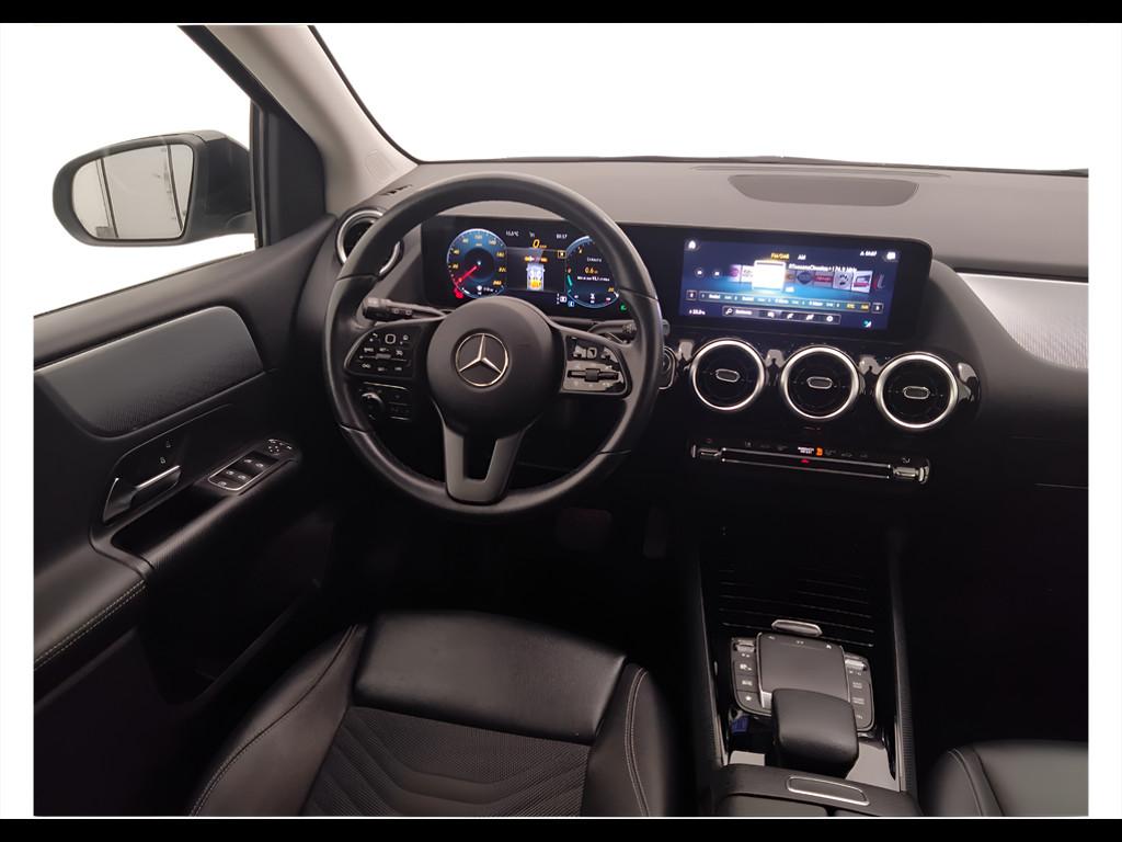 Mercedes-Benz Classe B - W247 2018 - B 180 d Sport auto