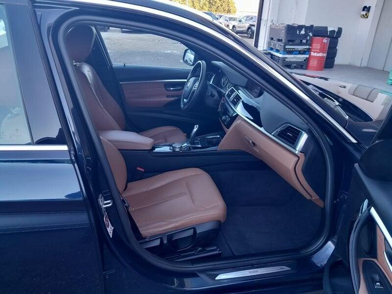 BMW Serie 3 318i Luxury auto