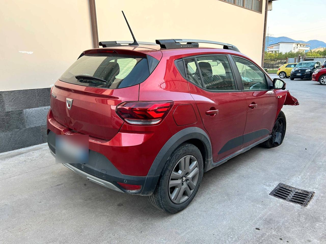 Dacia Sandero Stepway 1.0 GPL 100CV - 2021 Incidentata