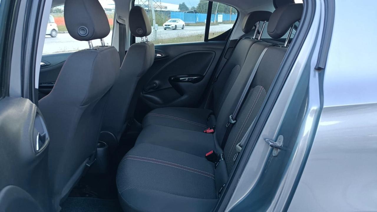 Opel Corsa 1.3 CDTI 75CV 5 porte Black Edition