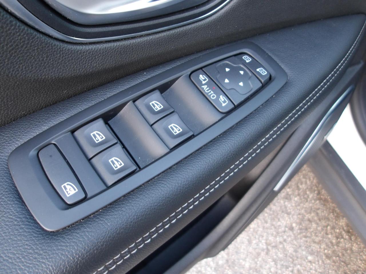 Renault Scenic 1.5 dci energy Bose 110cv edc