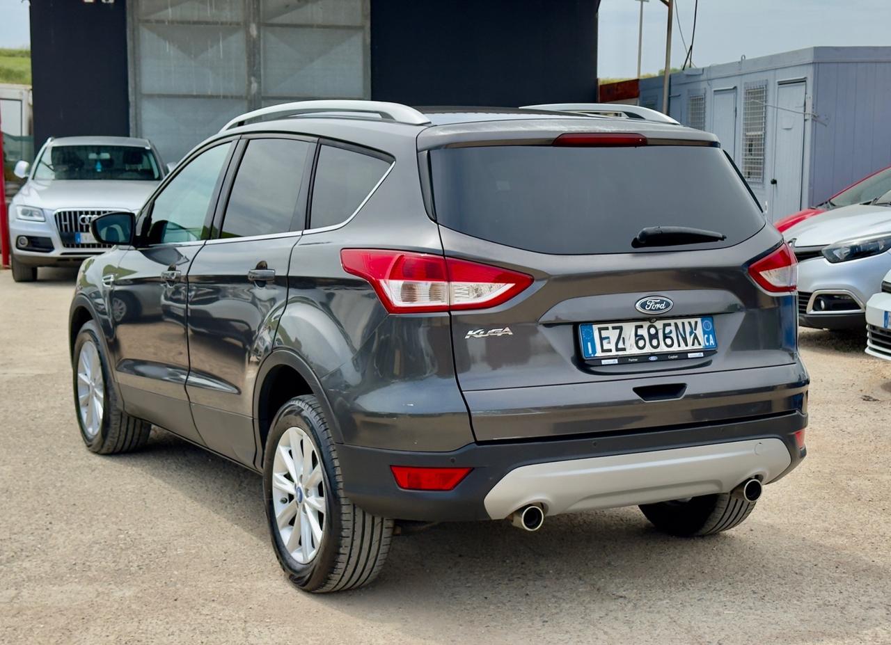 Ford Kuga 2.0 TDCI 120 CV S&S 2WD Titanium