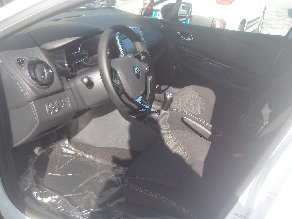 Renault Clio 1.5 DCI ENERGY - 2014