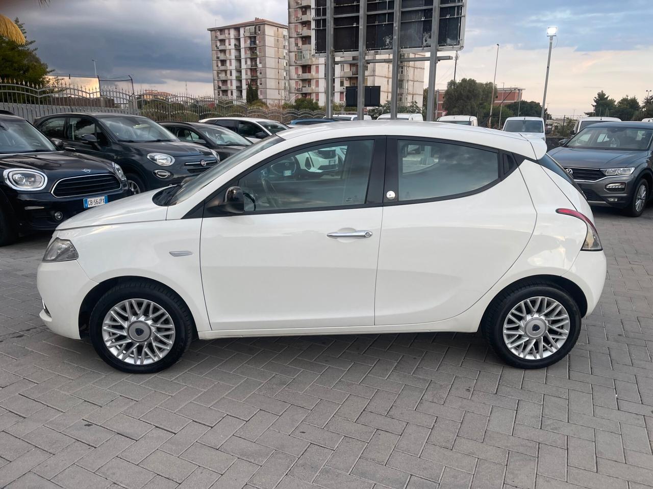 Lancia Ypsilon 1.2 69 CV 5 porte GPL Ecochic