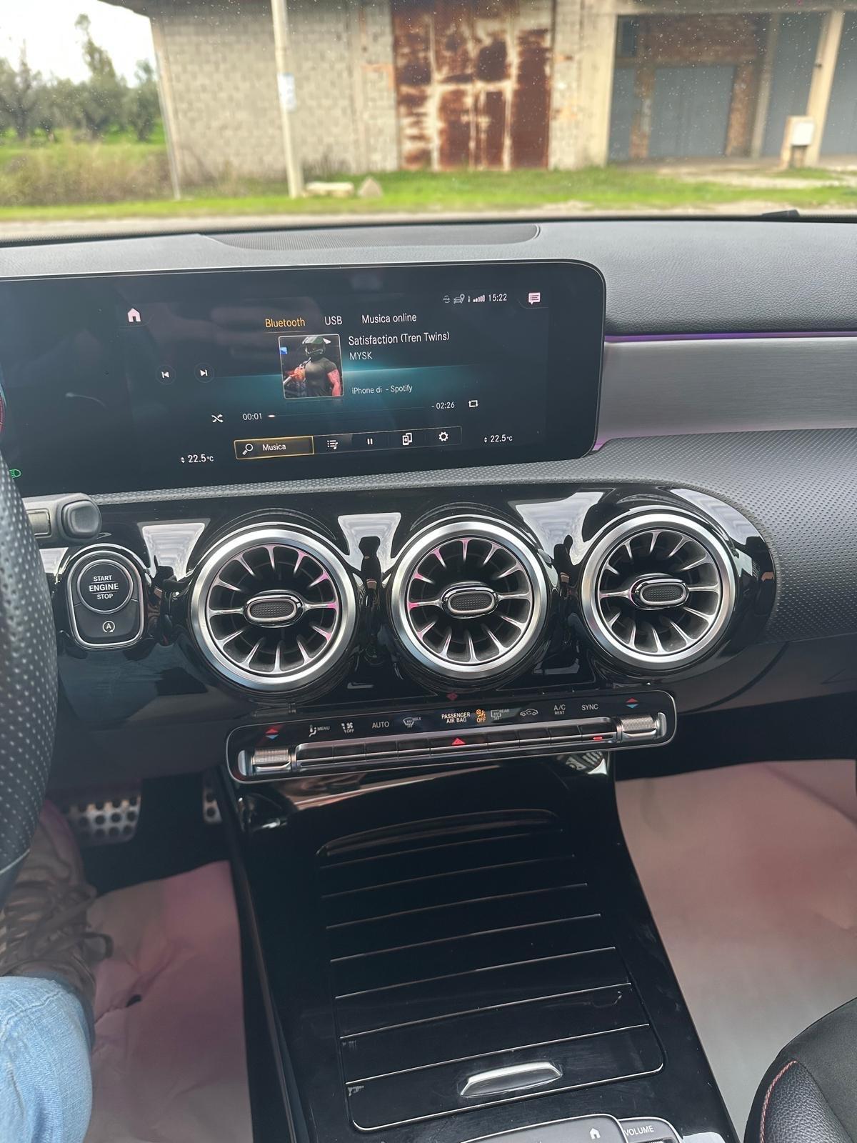 Mercedes-benz A 200 d Automatic Premium Tetto /Navi