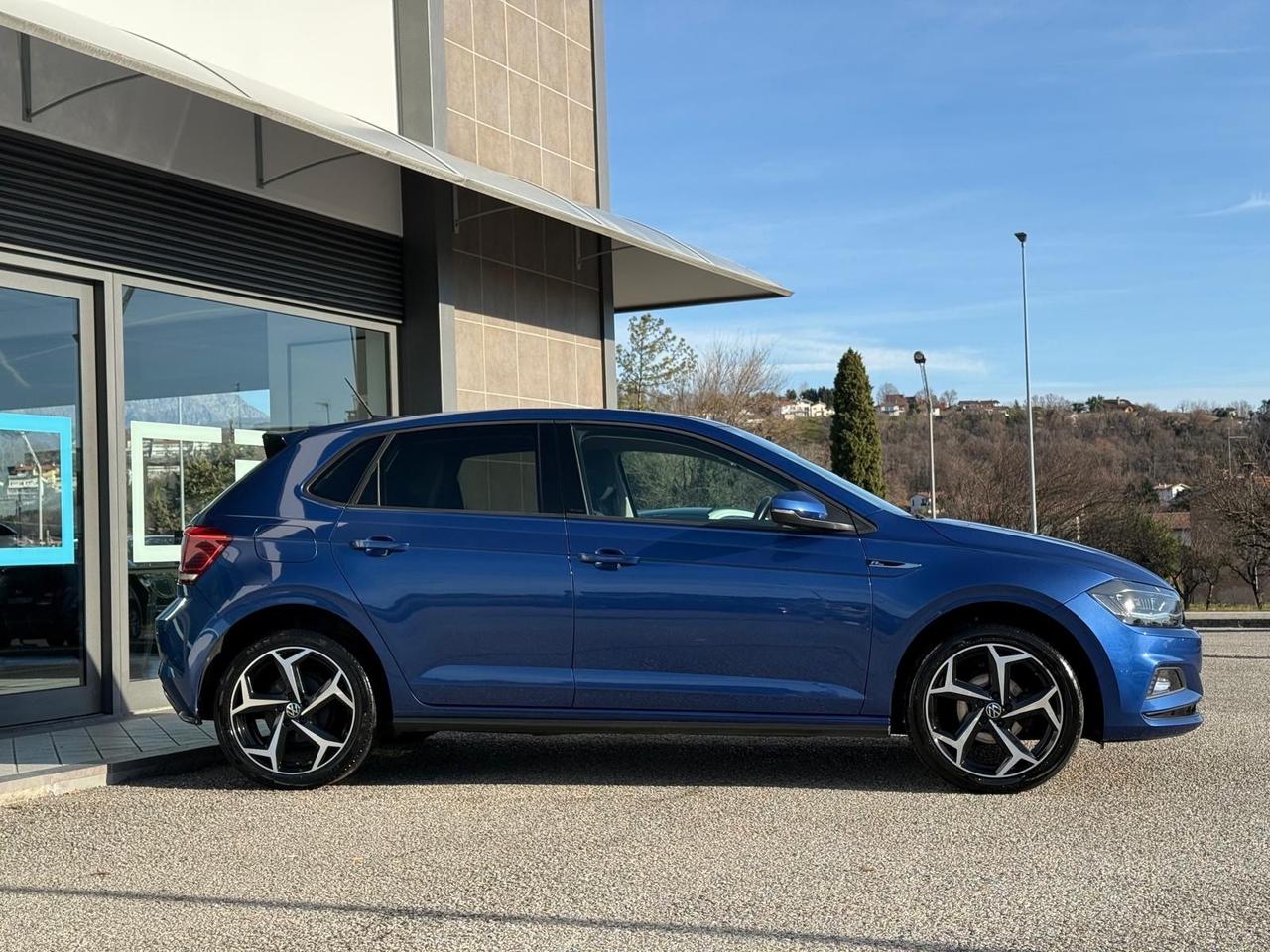 Volkswagen Polo 1.0 TSI DSG R-Line