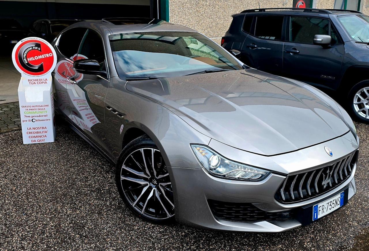 Maserati Ghibli V6 250 cv No superbollo Tetto full IVA ESPOSTA