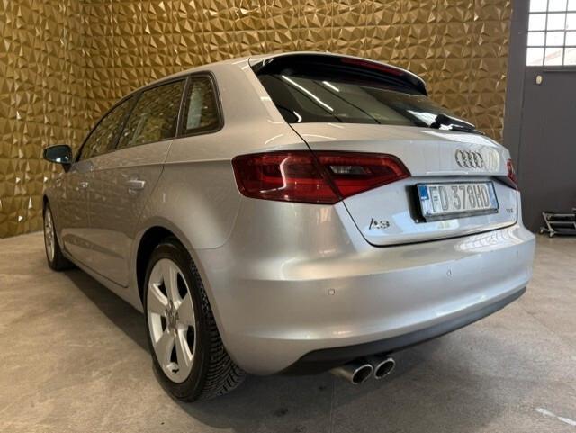 Audi A3 SPB 2.0 TDI 150 CV clean diesel Ambiente