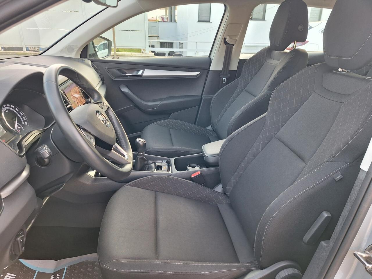 Skoda Karoq EXECUTIVE 1.6 TDI 115cv NAV+RETROCAM. - 2020