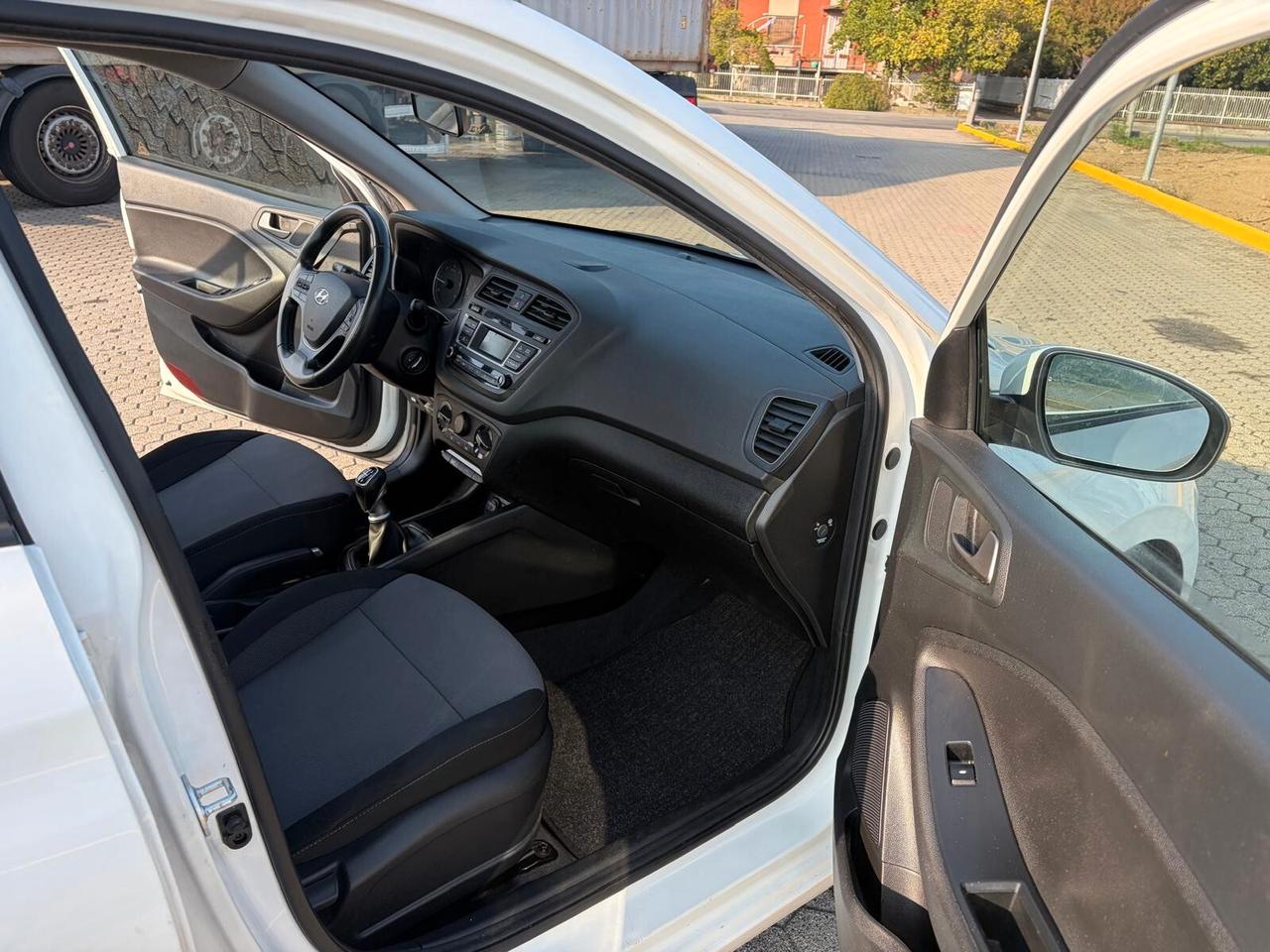 Hyundai i20 1.1 CRDi 12V 5 porte Style