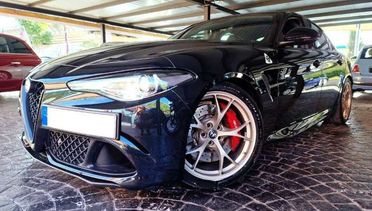 Alfa Romeo Giulia QUADRIFOGLIO CARBONIO CERCHI ORO FULL! 2.9 T V6