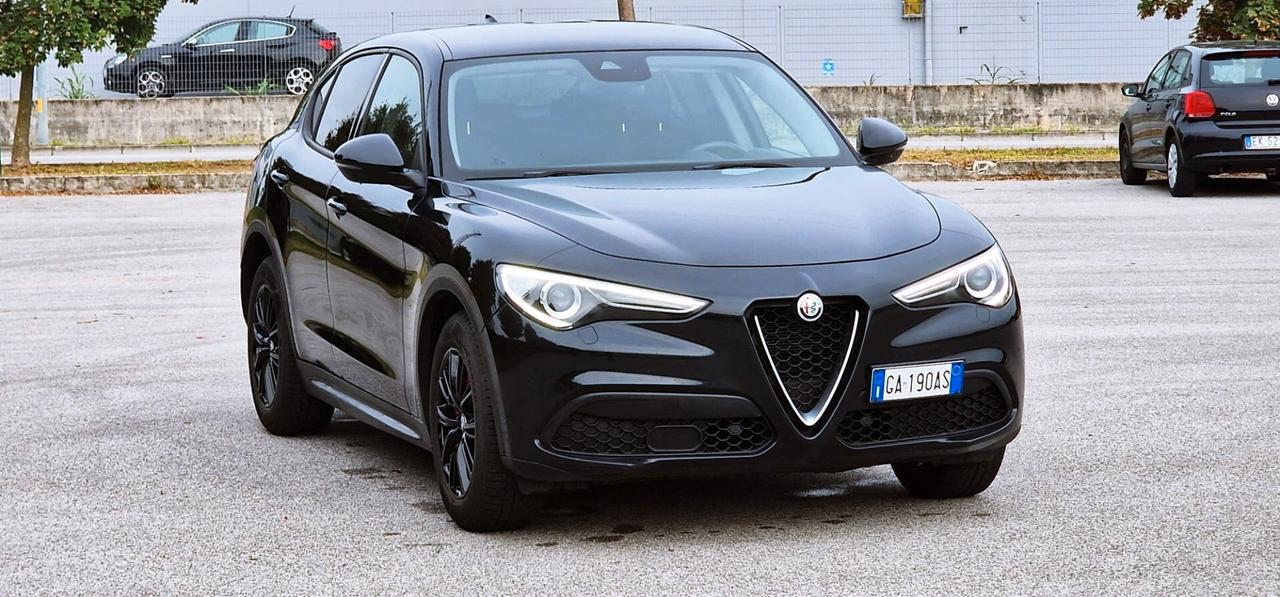 Alfa Romeo Stelvio 2.2 160 CV AT8 RWD Super