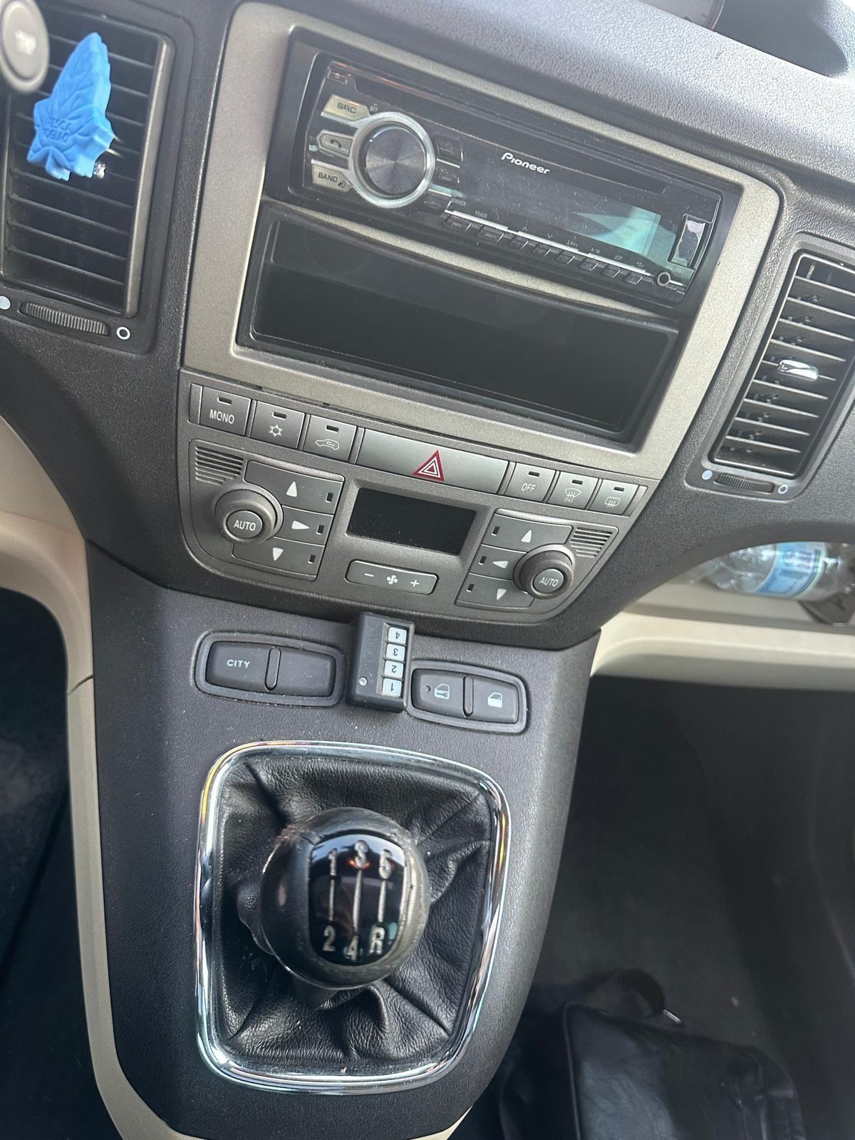 Lancia MUSA 1.9 Multijet Oro