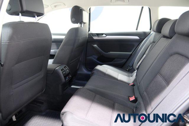 VOLKSWAGEN Passat Variant 2.0 TDI BUSINESS BLUEMOTION TECHNOLOGY