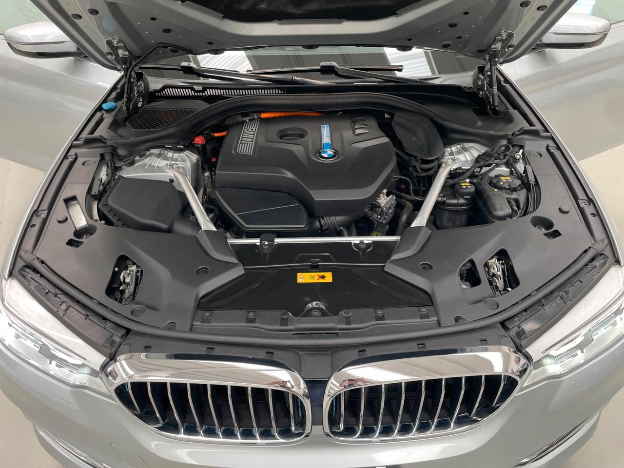 Bmw 530 e 2.0 184 CV Luxury Plug-in hybrid