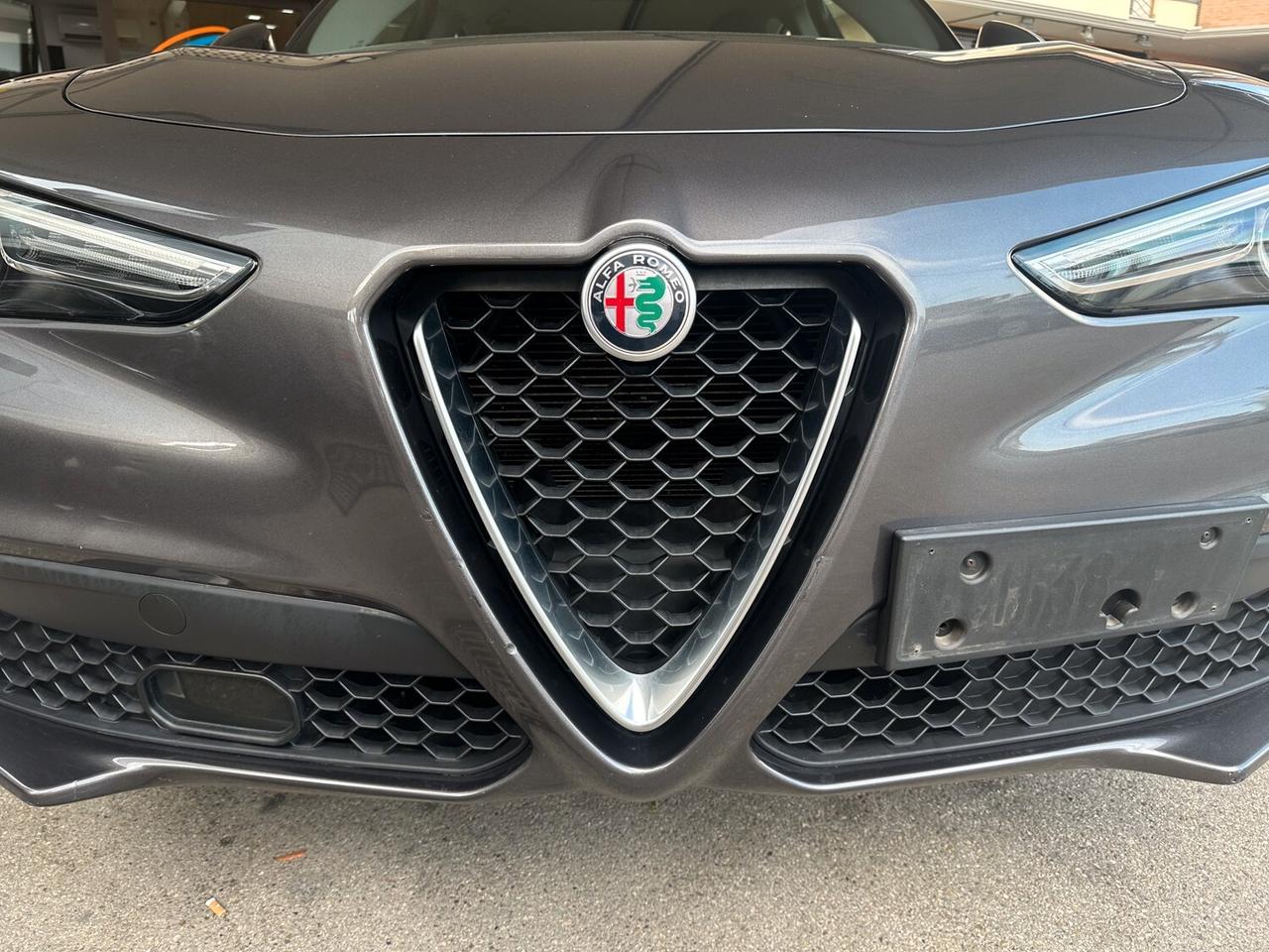 Alfa Romeo Stelvio 2.2 Turbodiesel 190 CV AT8 Q4 Business