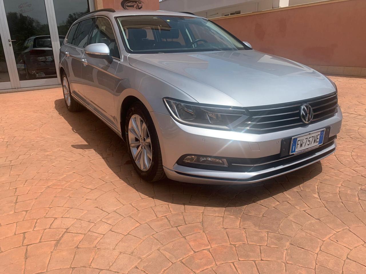 Volkswagen Passat Variant 1.6 TDI SCR DSG Executive