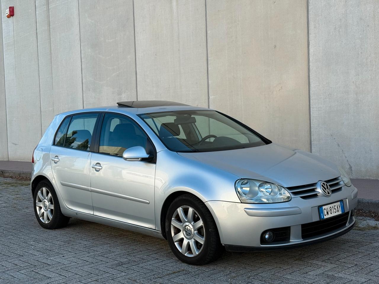 Volkswagen Golf 2.0 16V TDI 5p. Sportline