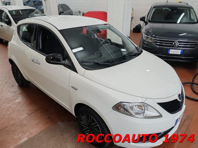 LANCIA Ypsilon 1.2 69 CV 5 porte GPL Ecochic Gold