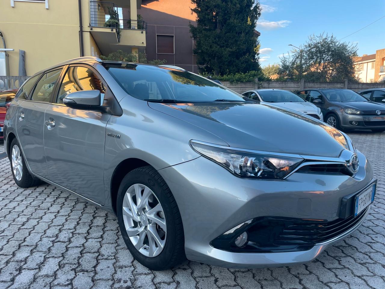 Toyota Auris Touring Sports 1.8 Hybrid Business