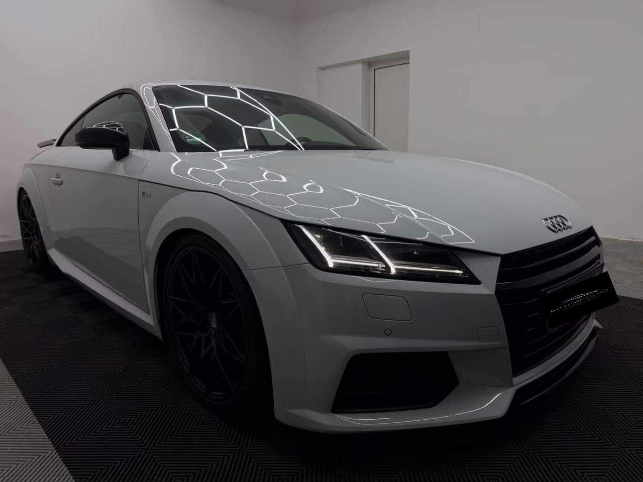 Audi TT Coupé 2.0 TFSI quattro S tronic line COMPETITION