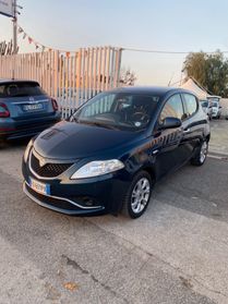 Lancia Ypsilon 1.2 69 CV 5 porte GPL Ecochic Silver