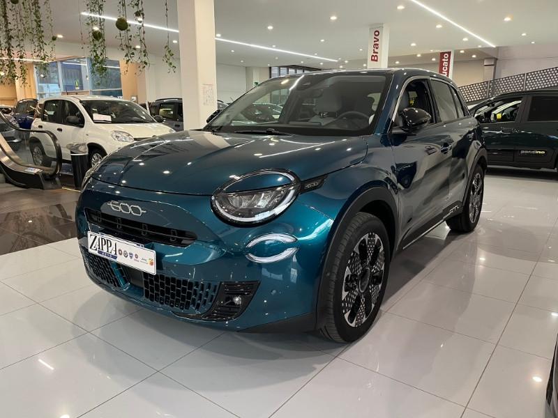 FIAT 600 Hybrid 100 CV DCT MHEV La Prima