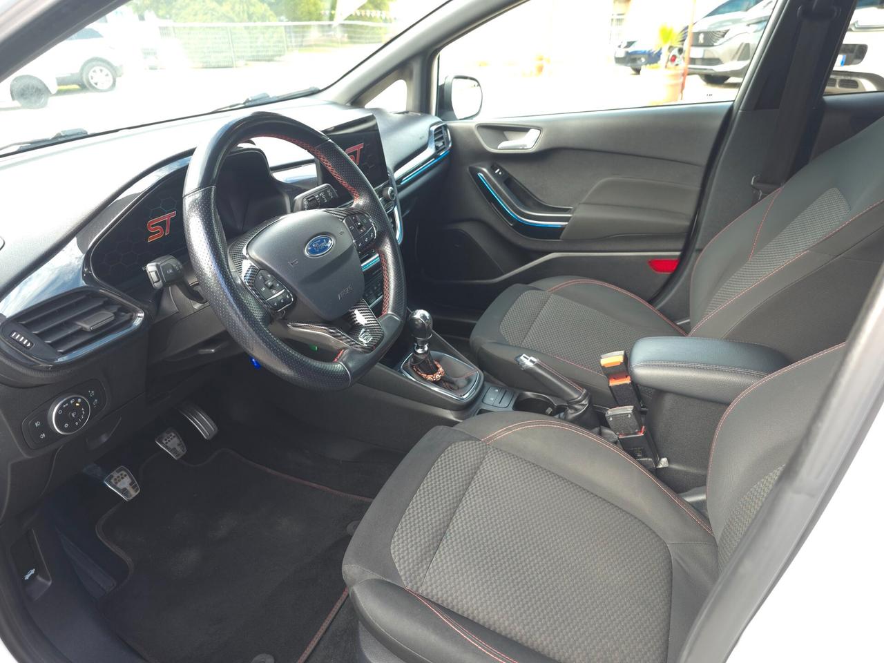 Fiesta ST-Line - 1.5 diesel 85cv - 2019