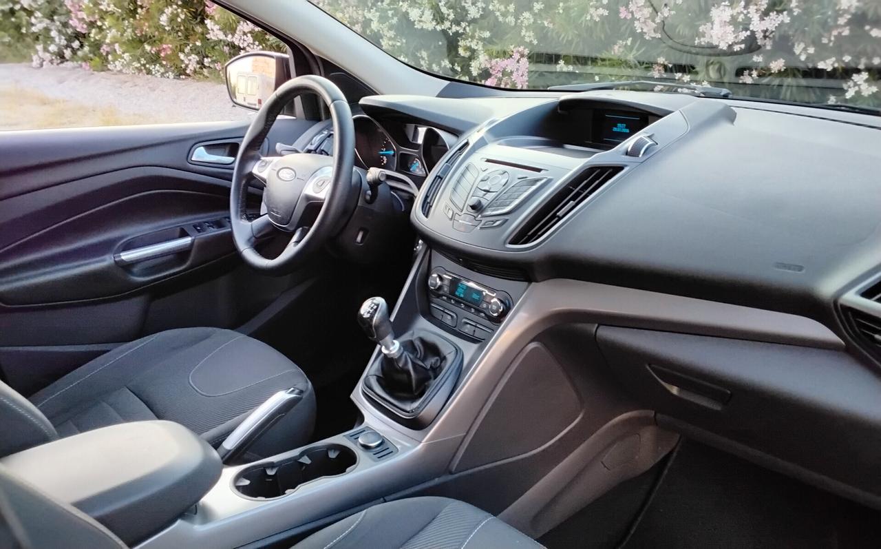 Ford Kuga 2.0 TDCI 120 CV 2WD Titanium