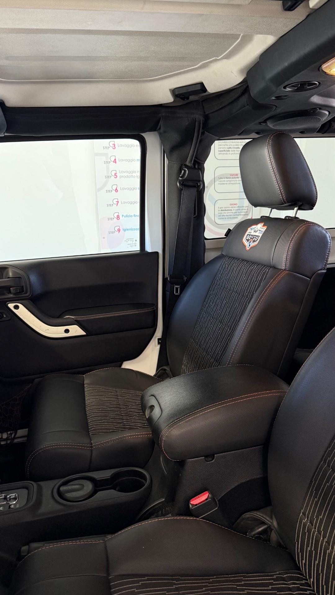 Jeep Wrangler 2.8 CRD Artic